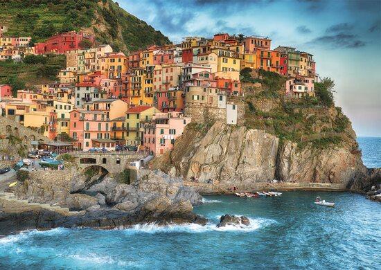 DINO Puzzle Barevná Manarola 2000 dílků - 561243DIN