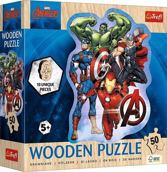 Levně TREFL Dřevěné obrysové puzzle Avengers a jejich dobrodružství 50 dílků