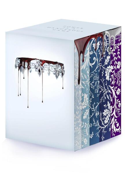 Red Queen 5-Book Paperback Box Set - 0063443996
