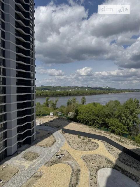 4-кімнатна квартира