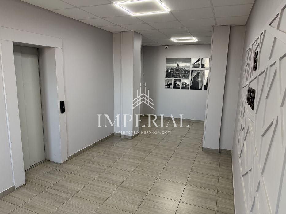 4-кімнатна квартира