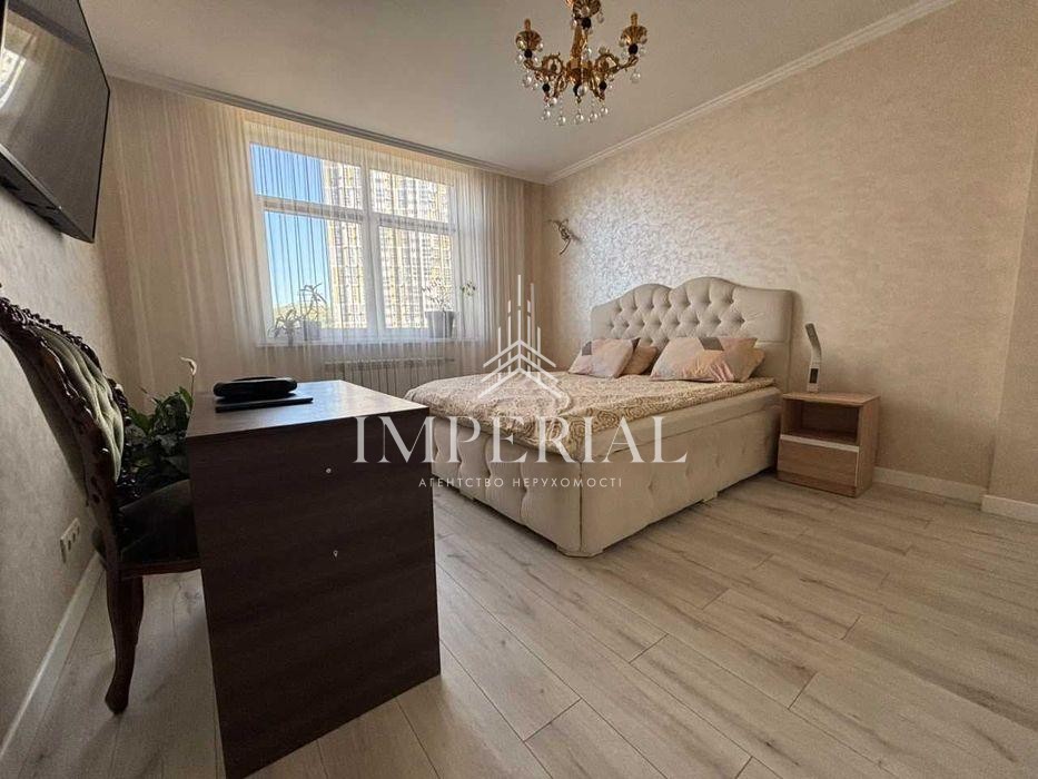 4-кімнатна квартира