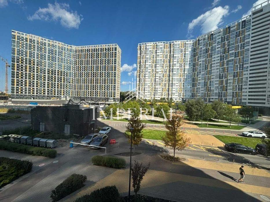 4-кімнатна квартира