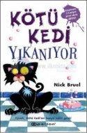 Kötü Kedi Yıkanıyor