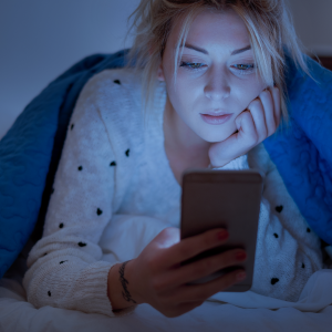 Wie kommt die Generation Z in den Schlaf und wie denkt sie darüber?