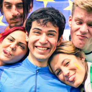Auslandsaufenthalt mit Erasmus plus - Machen? Wir sprechen mit der GenZ drüber!