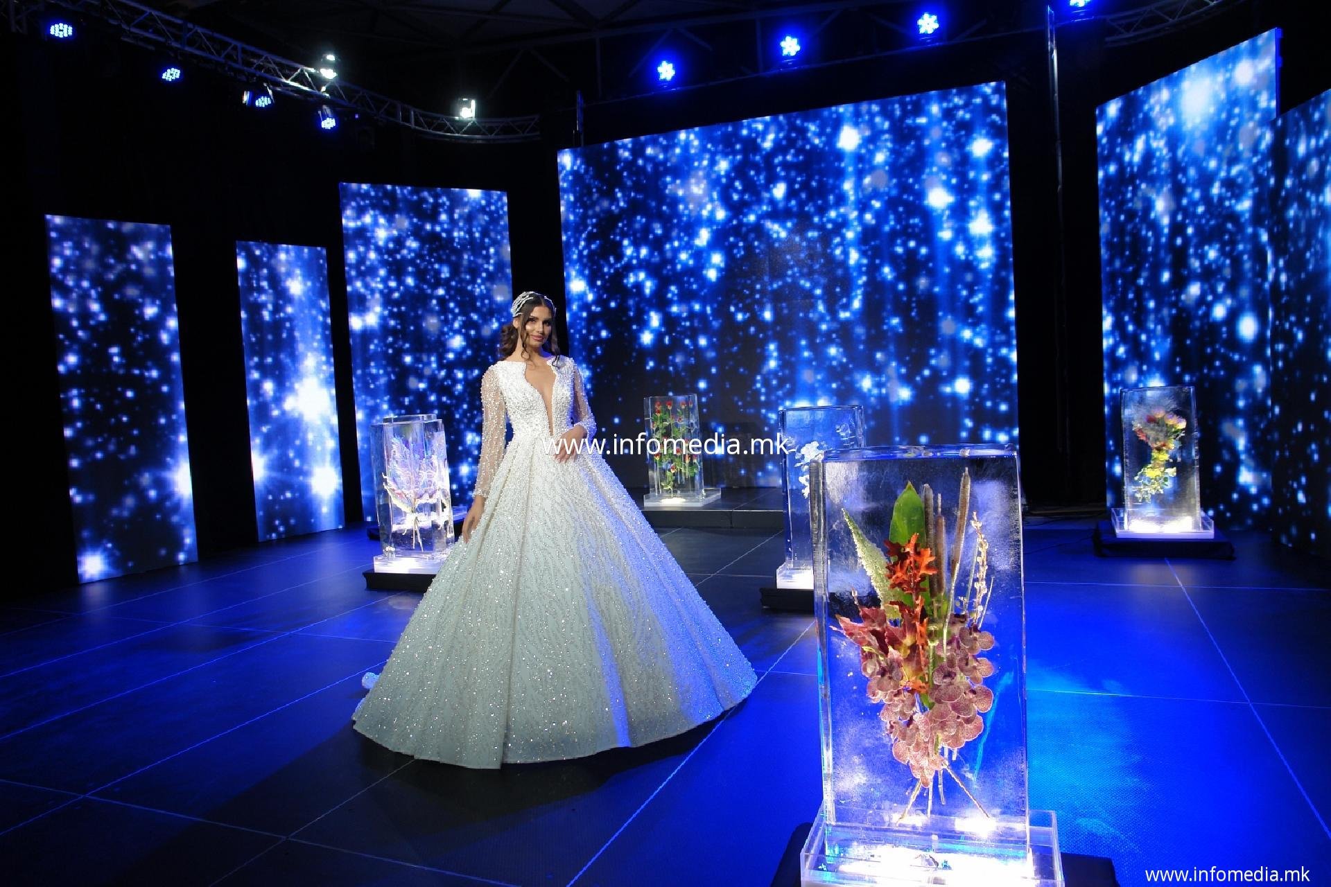 Bianca wedding dress show - Image 5