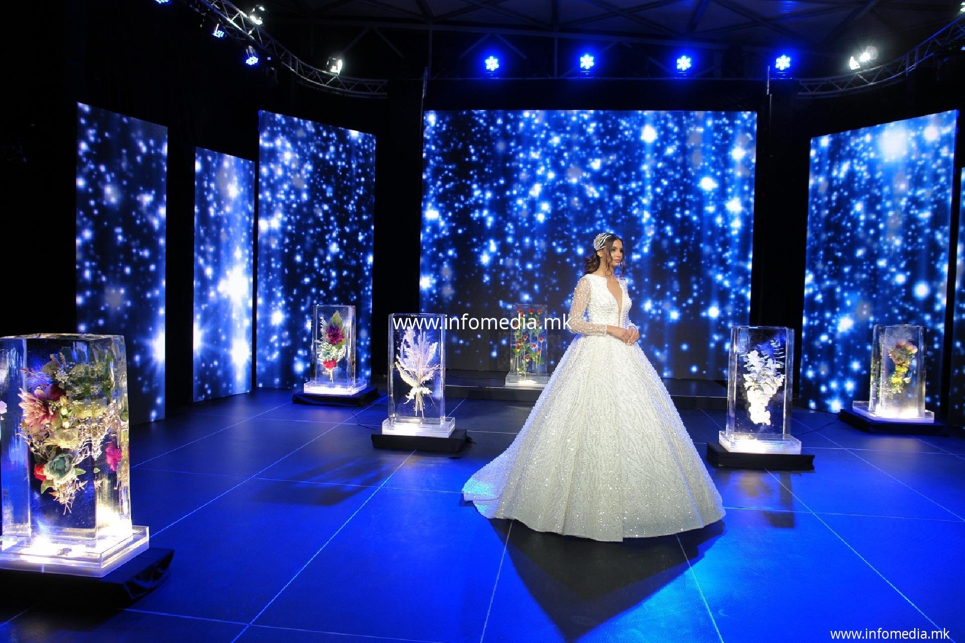 Bianca wedding dress show - Image 7