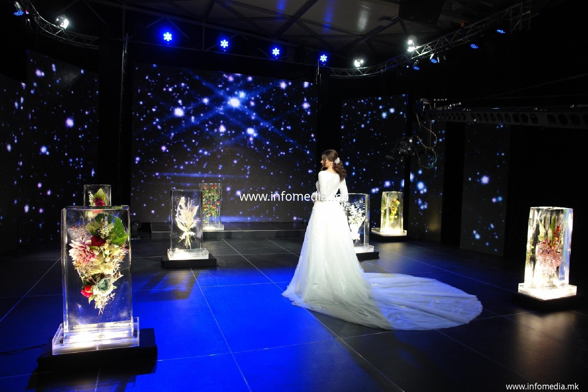 Bianca wedding dress show - Image 12