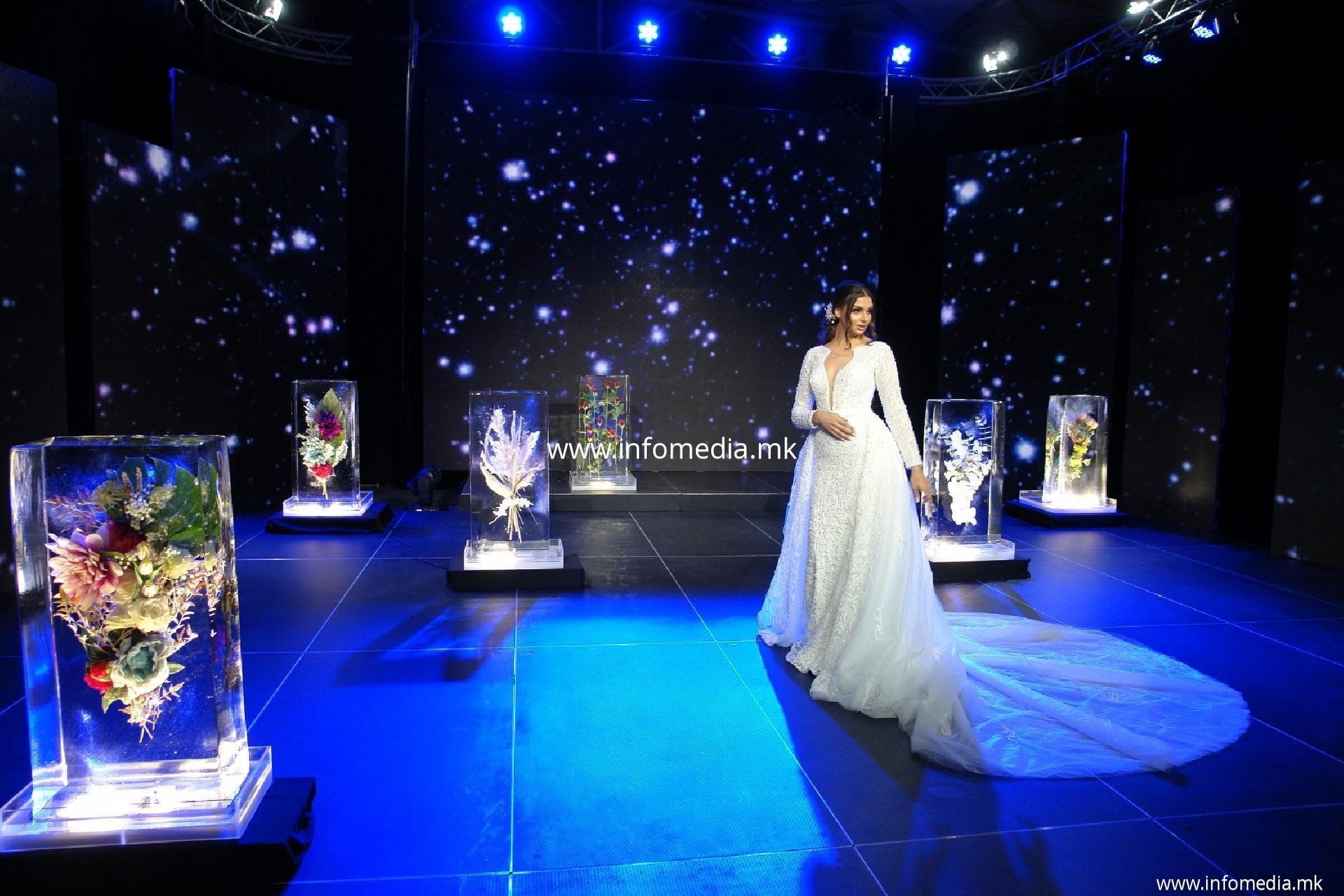 Bianca wedding dress show - Image 13
