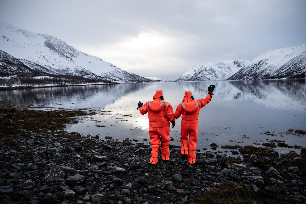 Arctic floating 2