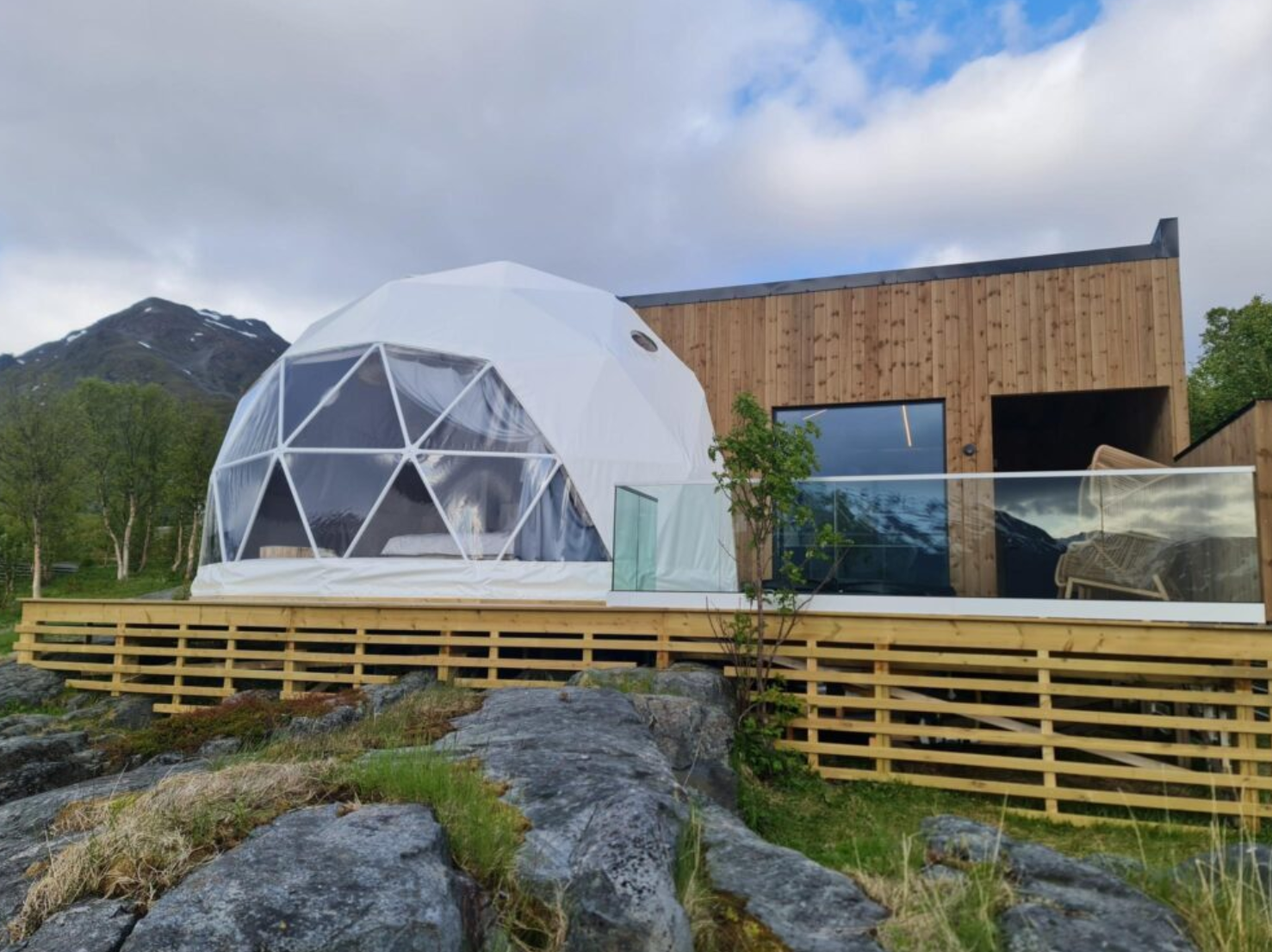 Vika Igloo Exterior Fjordside