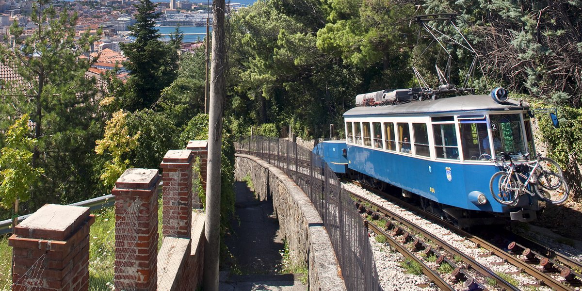 tram_opicina_01