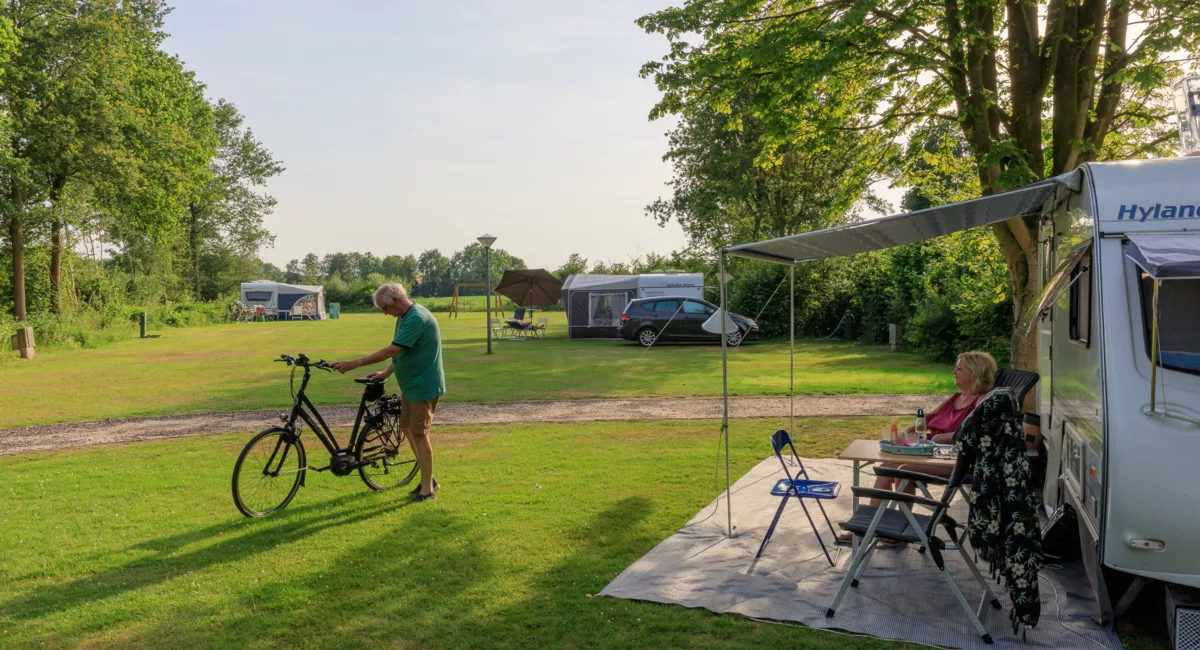 Kamperen camping fietsen recreatiepark kaps 