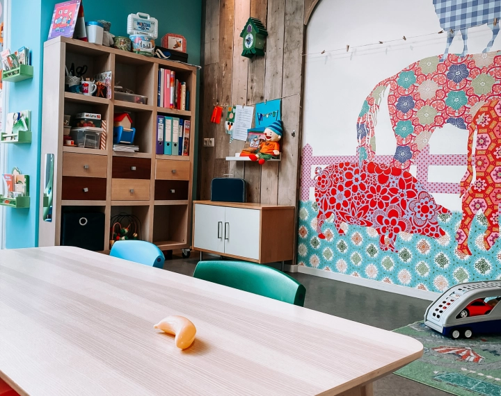 KO tafel met dierenposter