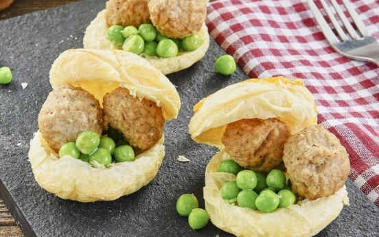 Milföy Kabında Misket Köfte