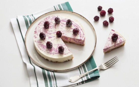 Böğürtlenli Raw Cheesecake