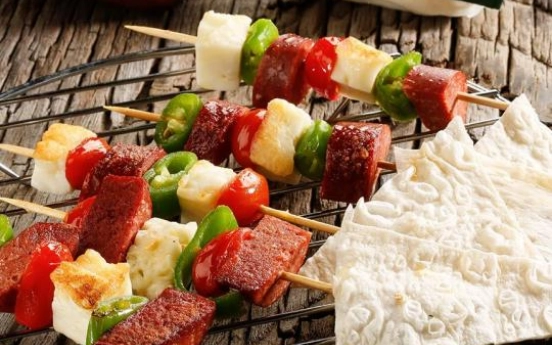 Şişte Hellimli Sucuk