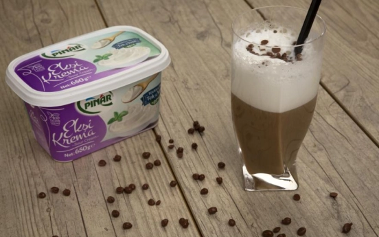 Ekşi Kremalı Kahve Kokteyl