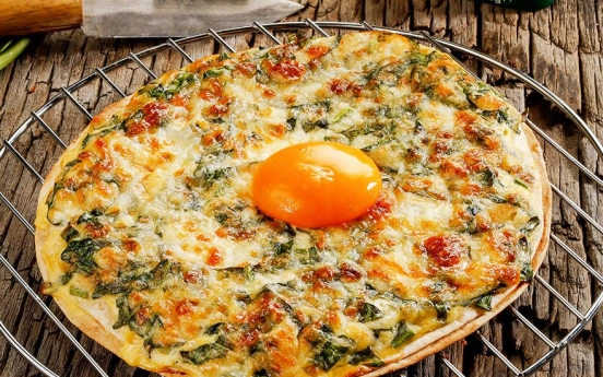 Ispanaklı Sabah Pizzası