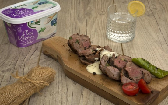 Ekşi Krema Soslu Roastbeef