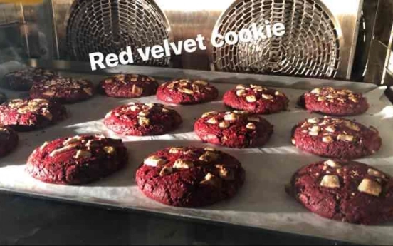 Çikolatalı Kırmızı kadife kurabiye