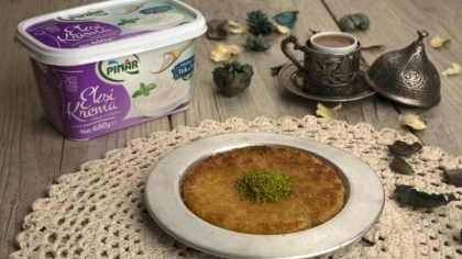 Ballı ve Ekşi Kremalı Künefe