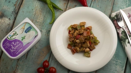 Renkli Biberli Piliç Sote