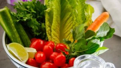 Sarımsak Salata Sosu