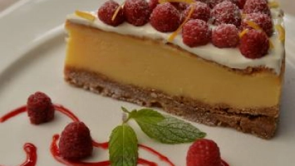 Raspberry ve Limonlu Cheesecake