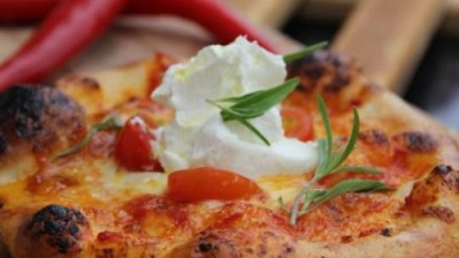 Pınar Labneli Margherita Pizza