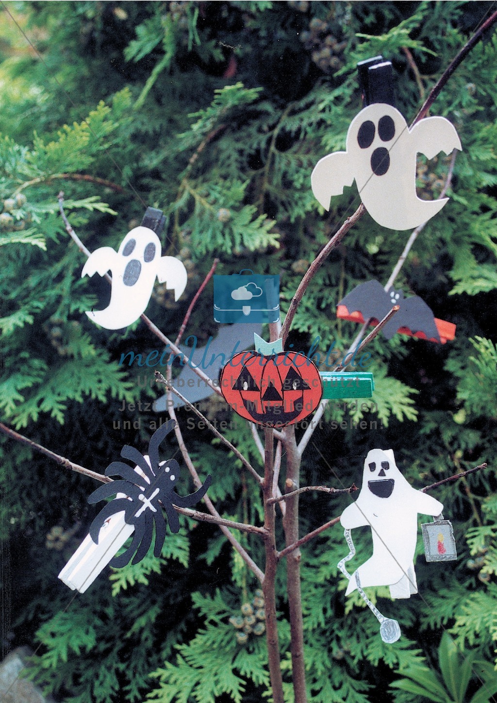 Ein Halloweenstrauß gestalten Preview 2