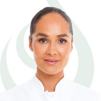 Monique Dikrama+ foto