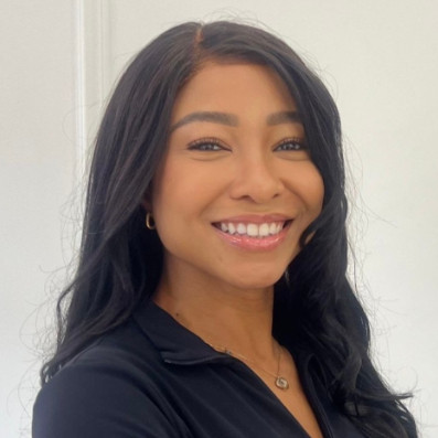 Priscilla Maria foto