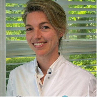 Annette  van der  Weide foto