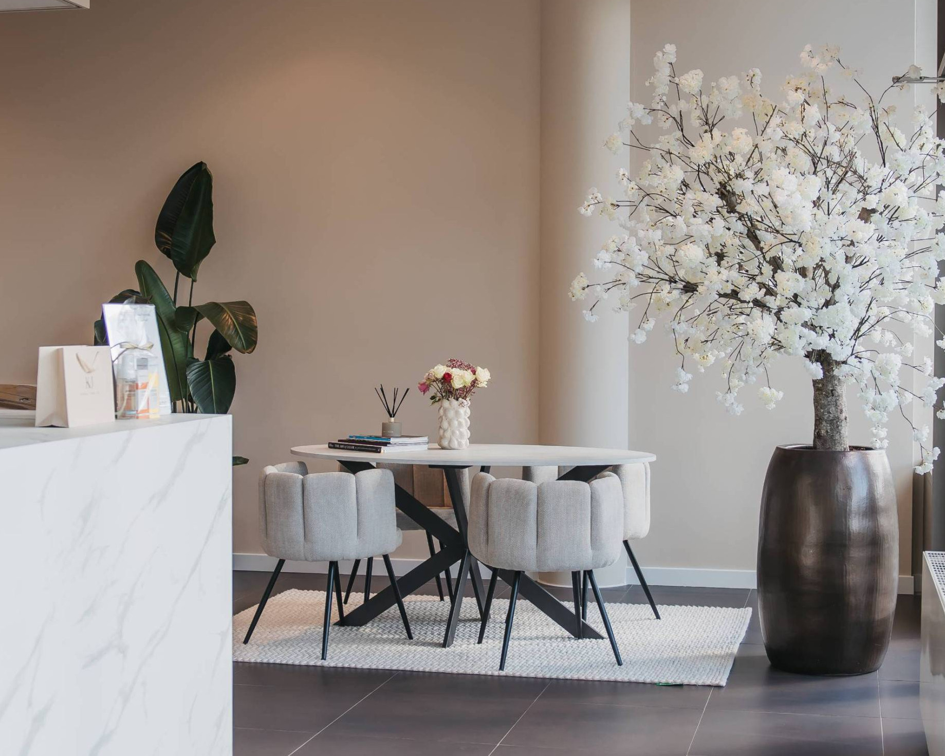 slide thumbnail 7