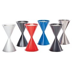 Kegelascher aus Metall, Edelstahl, rostfrei.