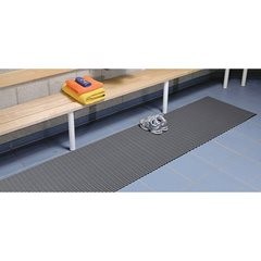 Bodenmatte für Dusch- und Umkleideraum, Weich-PVC, 10 m Rolle, Breite 1200 mm, grün.