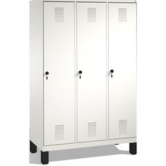 EVOLO Garderobenschrank, mit Füßen, 3 Abteile, Abteilbreite 400 mm, verkehrsweiß