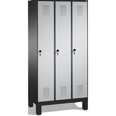 EVOLO Garderobenschrank, mit Füßen, 3 Abteile, Abteilbreite 300 mm, schwarzgrau