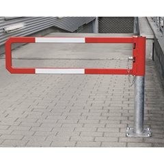 Drehbare Wegesperre, lichte Weite 2 m, feuerverzinkt, mit Reflexstreifen.