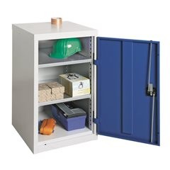 Flügeltürschrank, mit Vollblechtür, 2 Fachböden, lichtgrau.