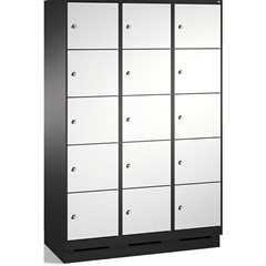 EVOLO Fächerschrank, mit Sockel, 3 Abteile, je 5 Fächer, Abteilbreite 400 mm, sc