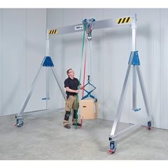 Aluminium-Portalkran ALU1, mit Elektrokettenzug BA, Tragfähigkeit 500 kg, Aufhängehöhe 2170 - 3020 m