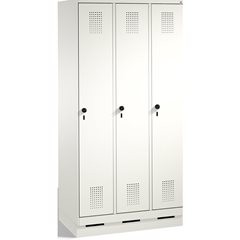 EVOLO Garderobenschrank, mit Sockel, 3 Abteile, Abteilbreite 300 mm, verkehrswei