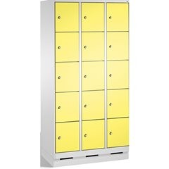 EVOLO Fächerschrank, mit Sockel, 3 Abteile, je 5 Fächer, Abteilbreite 300 mm, li