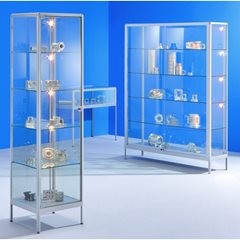 Vitrine, Ausführung Standvitrine, Breite 1200 mm, 2 Schiebetüren.
