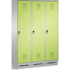 EVOLO Garderobenschrank, mit Sockel, 3 Abteile, Abteilbreite 400 mm, weißalumini