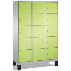 EVOLO Fächerschrank, mit Füßen, 3 Abteile, je 5 Fächer, Abteilbreite 400 mm, wei