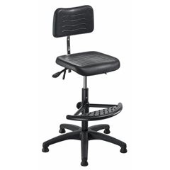 Arbeitsdrehstuhl PU-Schaum, mit Gleitern und Fußstütze, Höhenverstellbereich 620 - 870 mm.